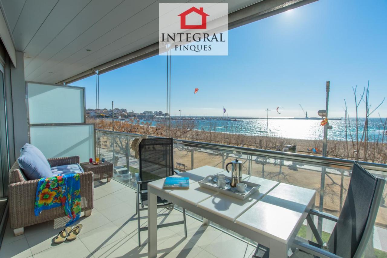 Palamos Beachfront Apartment Exteriör bild